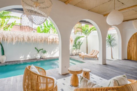 3 bedrooms Villa in Canggu, Badung, Indonesia No. 8305 9