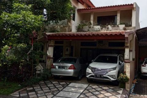 4 bedrooms House in Semarang City, Indonesia No. 6757