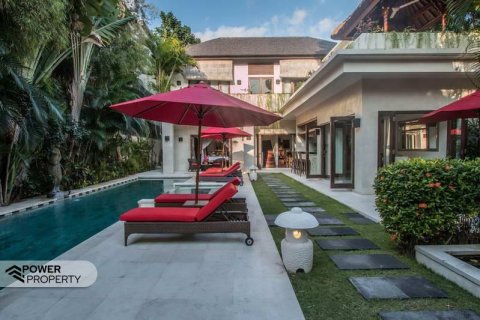 Вилла с 3 спальнями в Seminyak, Бадунг, Индонезия № 9109 15