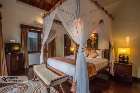 Вилла с 3 спальнями в Seminyak, Бадунг, Индонезия № 9109 5