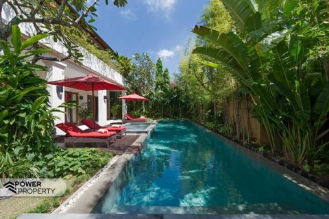 3 bedrooms Villa in Seminyak, Badung, Indonesia No. 9108 10