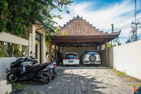 6 bedrooms Villa in Jimbaran, Badung, Indonesia No. 11010 6