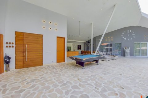 4 bedrooms Villa in Badung, Indonesia No. 11005 18