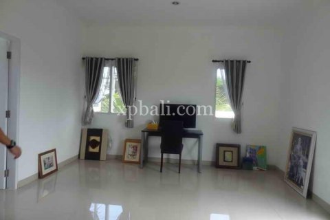 3 bedrooms Villa in Kerobokan, Badung, Indonesia No. 438 3