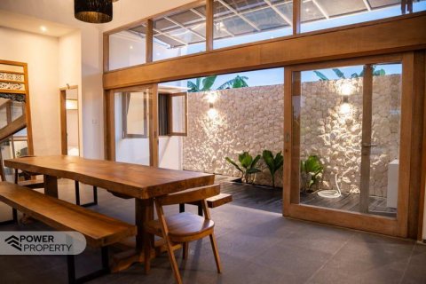 3 bedrooms Villa in Canggu, Badung, Indonesia No. 130 17