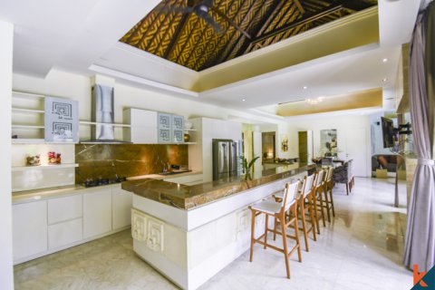 4 bedrooms Villa in Kerobokan, Badung, Indonesia No. 11291 10