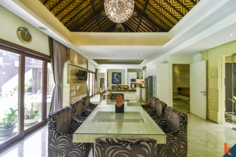 4 bedrooms Villa in Kerobokan, Badung, Indonesia No. 11291 7