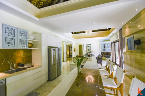 4 bedrooms Villa in Kerobokan, Badung, Indonesia No. 11291 11