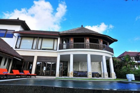 3 bedrooms Villa in Jimbaran, Badung, Indonesia No. 1216 11
