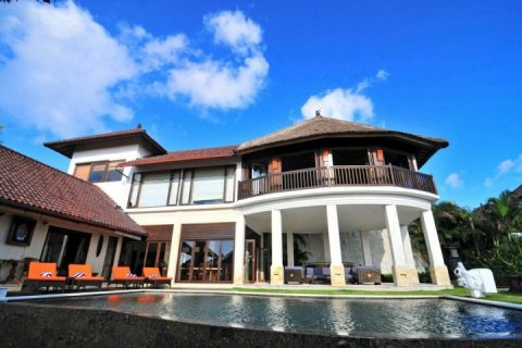 3 bedrooms Villa in Jimbaran, Badung, Indonesia No. 1216 13