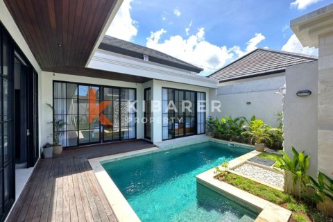 3 bedrooms Villa in Jimbaran, Badung, Indonesia No. 11775