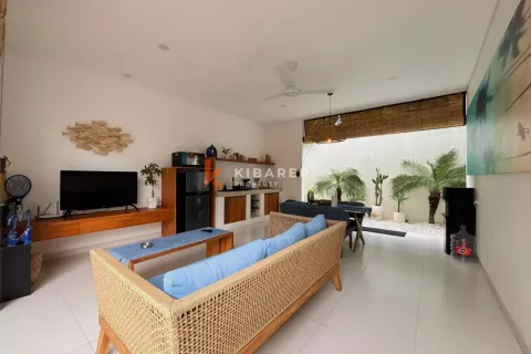 3 bedrooms Villa in Denpasar, Indonesia No. 11773 6