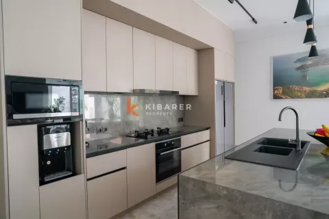 5 bedrooms Villa in Canggu, Badung, Indonesia No. 11776 6