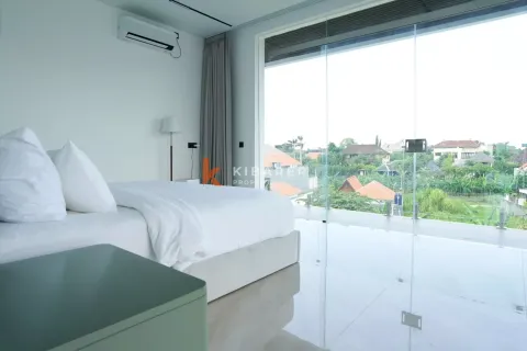 5 bedrooms Villa in Canggu, Badung, Indonesia No. 11776 20