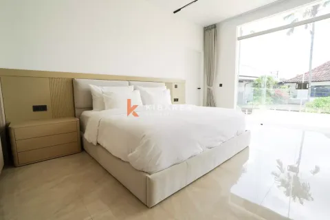5 bedrooms Villa in Canggu, Badung, Indonesia No. 11776 27