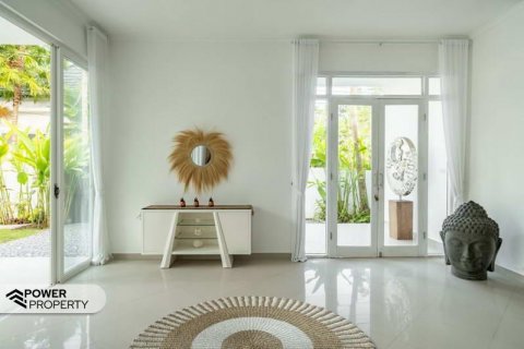 3 bedrooms Villa in Ubud, Gianyar, Indonesia No. 8141 13