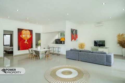 3 bedrooms Villa in Ubud, Gianyar, Indonesia No. 8141 14