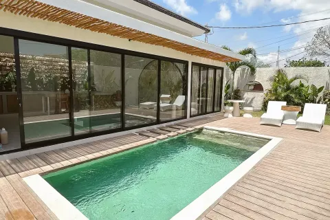 2 bedrooms Villa in Tibubeneng, Badung, Indonesia No. 10643 2