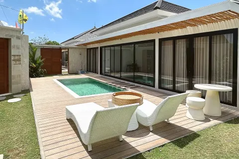 2 bedrooms Villa in Tibubeneng, Badung, Indonesia No. 10643