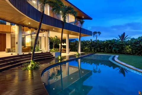 5 bedrooms Villa in Tumbak Bayuh, Mengwi, Badung, Indonesia No. 10646 4