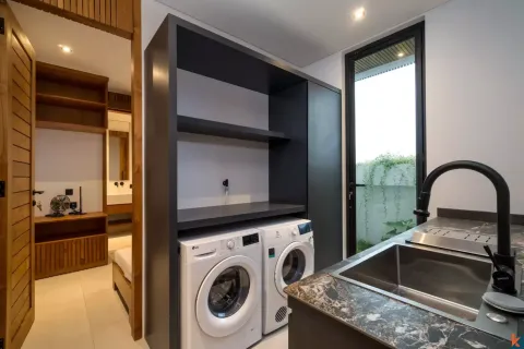 5 bedrooms Villa in Tumbak Bayuh, Mengwi, Badung, Indonesia No. 10646 21