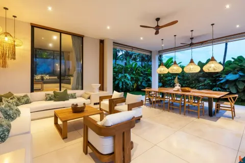 5 bedrooms Villa in Tumbak Bayuh, Mengwi, Badung, Indonesia No. 10646 7