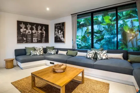 5 bedrooms Villa in Tumbak Bayuh, Mengwi, Badung, Indonesia No. 10646 8