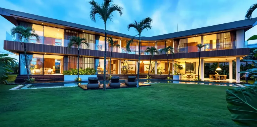 5 bedrooms Villa in Tumbak Bayuh, Mengwi, Badung, Indonesia No. 10646