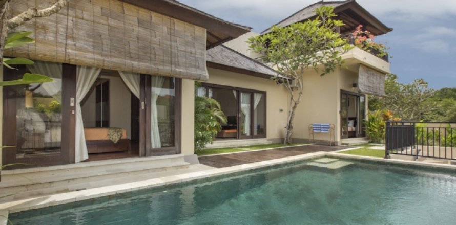 2 bedrooms Villa in South Kuta, Badung, Indonesia No. 1660