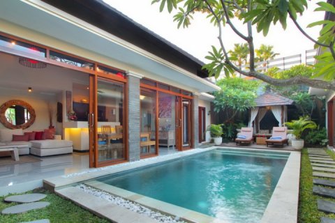 2 bedrooms Villa in Seminyak, Badung, Indonesia No. 1657