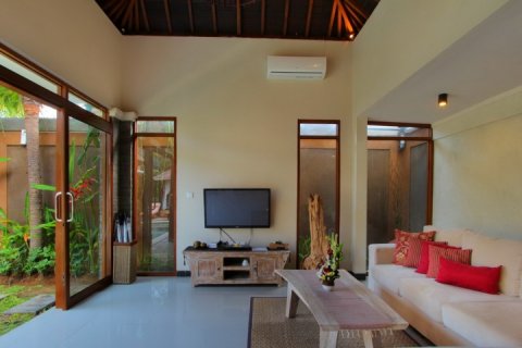 2 bedrooms Villa in Seminyak, Badung, Indonesia No. 1657 9