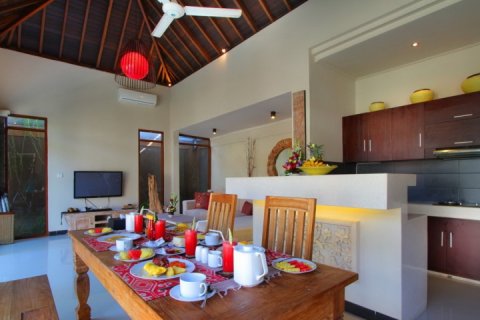 2 bedrooms Villa in Seminyak, Badung, Indonesia No. 1657 10