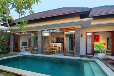 2 bedrooms Villa in Seminyak, Badung, Indonesia No. 1657 5