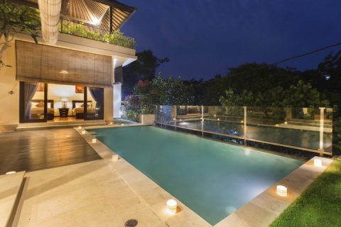 2 bedrooms Villa in South Kuta, Badung, Indonesia No. 1659 4