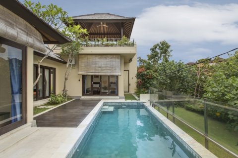 2 bedrooms Villa in South Kuta, Badung, Indonesia No. 1659 2
