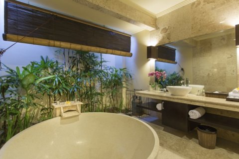 2 bedrooms Villa in South Kuta, Badung, Indonesia No. 1659 20