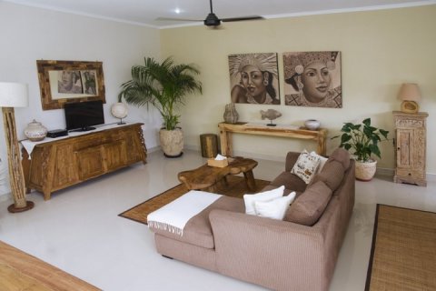 2 bedrooms Villa in Seminyak, Badung, Indonesia No. 1656 6