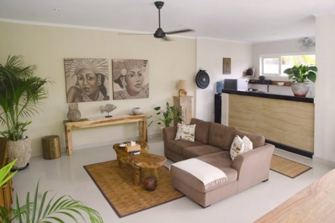 2 bedrooms Villa in Seminyak, Badung, Indonesia No. 1656 4