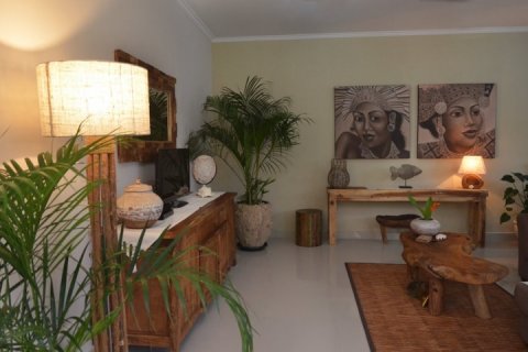 2 bedrooms Villa in Seminyak, Badung, Indonesia No. 1656 5