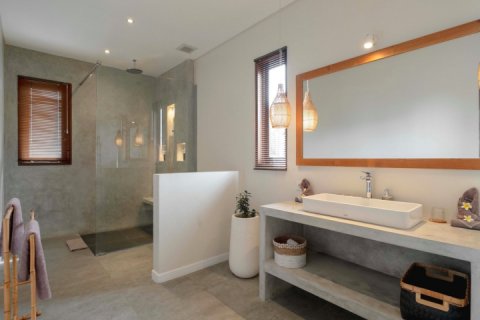 6 bedrooms Villa in Seminyak, Badung, Indonesia No. 1164 29