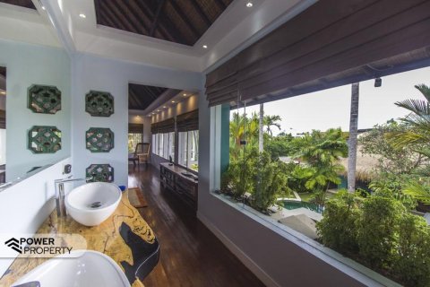5 bedrooms Villa in Kerobokan, Badung, Indonesia No. 7672 3