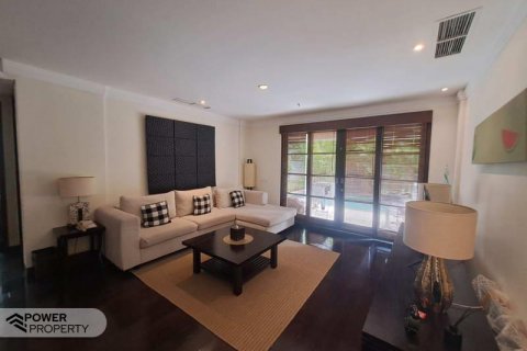 2 bedrooms Villa in Nusa Dua, Badung, Indonesia No. 7673 10