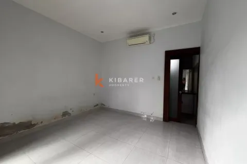 Вилла с 3 спальнями в Kerobokan, Бадунг, Индонезия № 12677 14