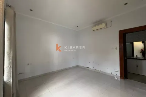 Вилла с 3 спальнями в Kerobokan, Бадунг, Индонезия № 12677 6