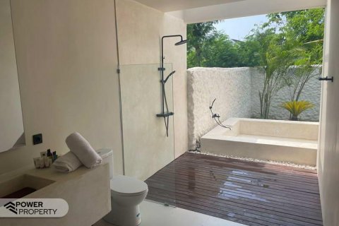 3 bedrooms Villa in South Kuta, Badung, Indonesia No. 8662 4