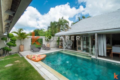 4 bedrooms Villa in Kerobokan, Badung, Indonesia No. 12535