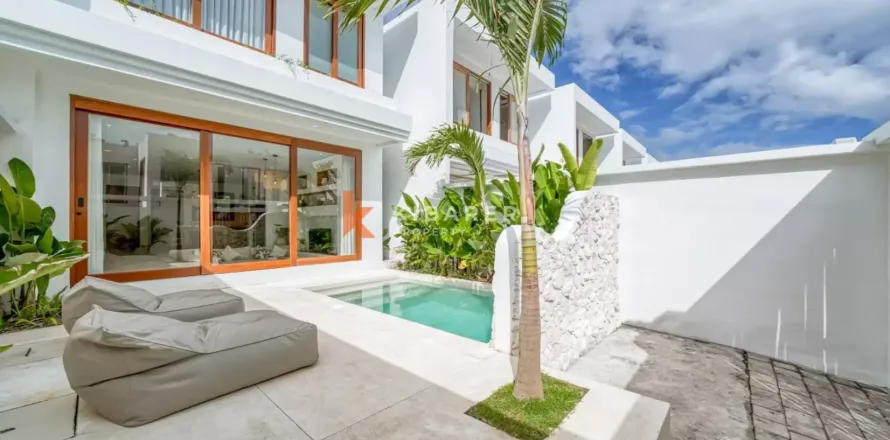 2 bedrooms Villa in South Kuta, Badung, Indonesia No. 12069