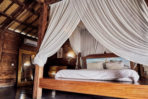 4 bedrooms Villa in Tibubeneng, Badung, Indonesia No. 11646 11