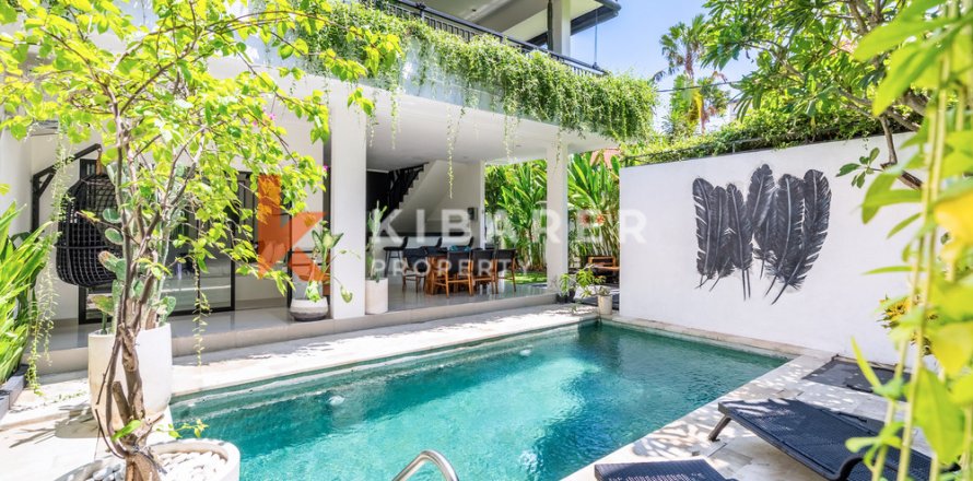 3 bedrooms Villa in Tibubeneng, Badung, Indonesia No. 12871
