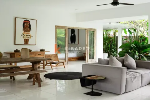 3 bedrooms Villa in Canggu, Badung, Indonesia No. 12870 9